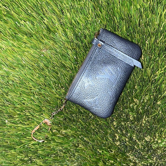 Louis Vuitton Key Coin Wallet Pouch - Picture 2 of 5